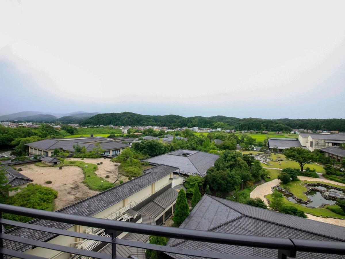Yamashiro Onsen Miyabi No Yado Kaga Hyakumangoku Hotel Luaran gambar