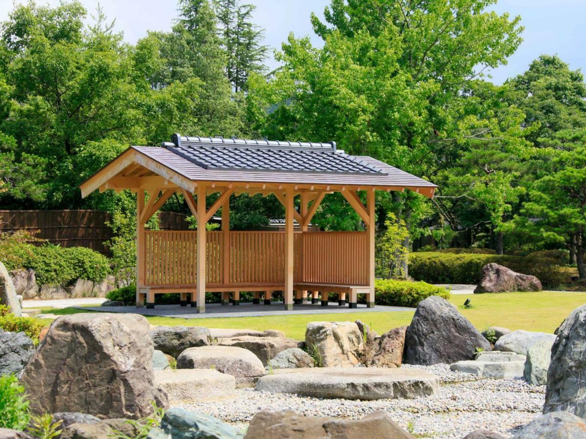 Yamashiro Onsen Miyabi No Yado Kaga Hyakumangoku Hotel Luaran gambar