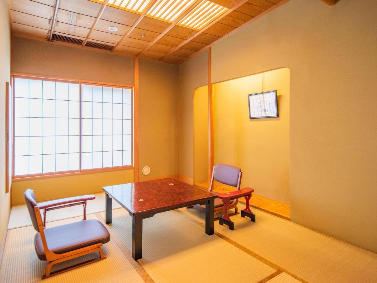 Yamashiro Onsen Miyabi No Yado Kaga Hyakumangoku Hotel Luaran gambar