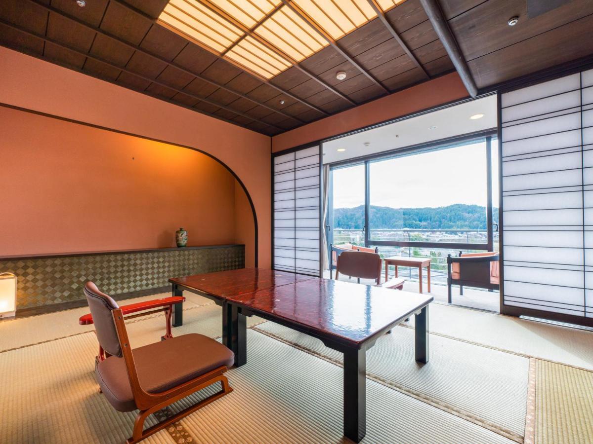 Yamashiro Onsen Miyabi No Yado Kaga Hyakumangoku Hotel Luaran gambar